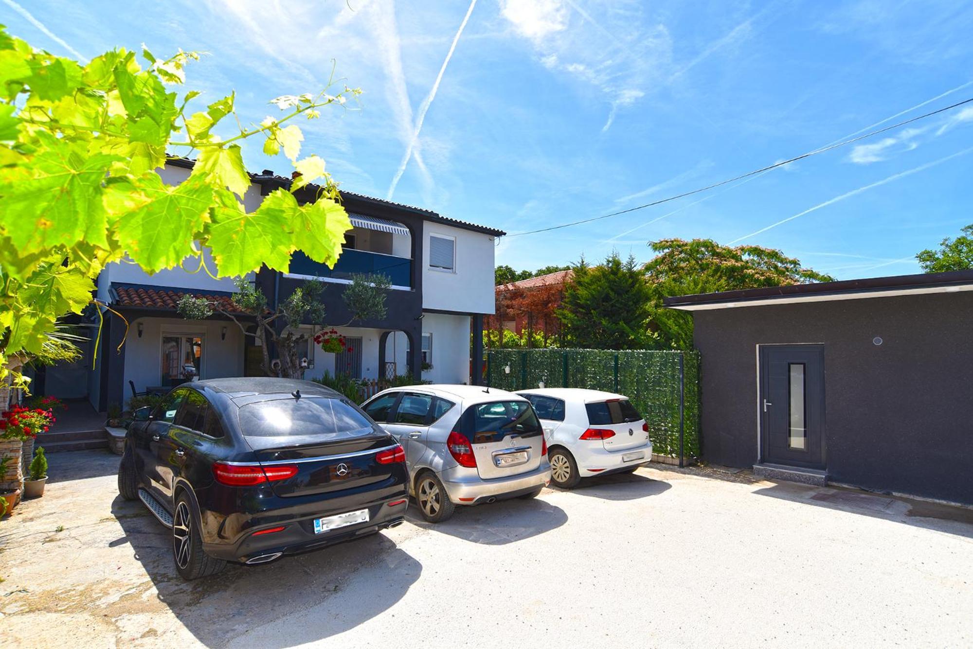 Magdalena 759 Apartma *
